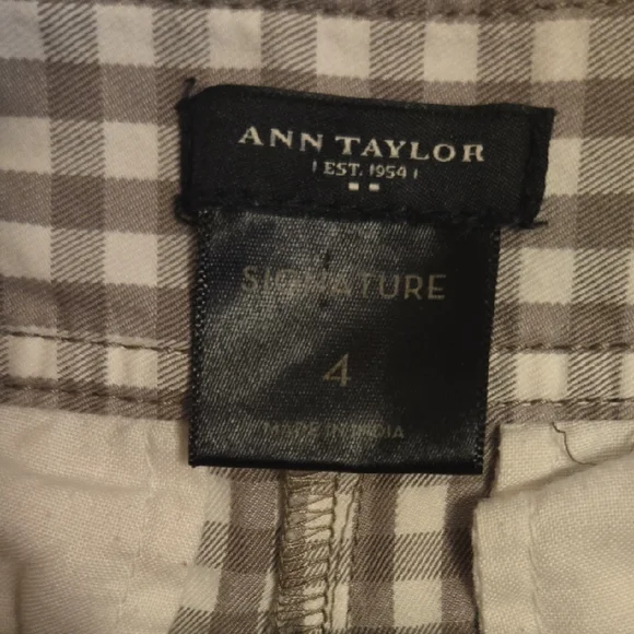 Ann Taylor Gray Bermuda Shorts Classic Style - Picture 2 of 5